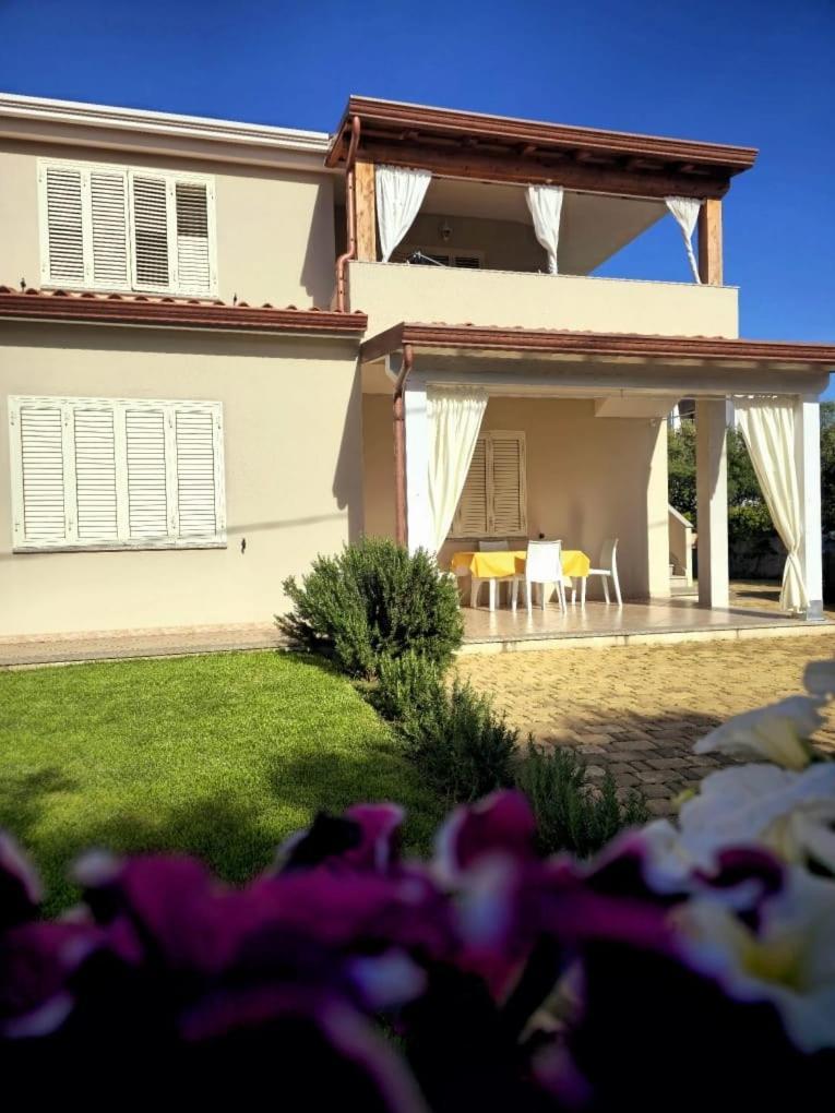 Ferienwohnung Casa Salvo Budoni Exterior foto